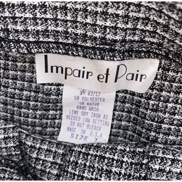 Impair et Pair brand school girl plaid pleated mini skirt with chain belt SZ 7 - Picture 3 of 7